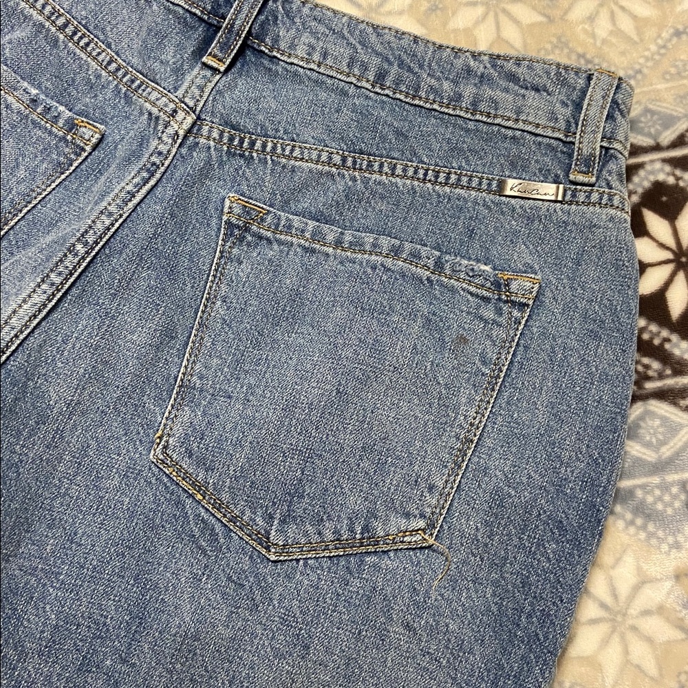 KanCan denim shorts high-rise waist and distressed frayed hem Size 9 - Picture 8 of 11